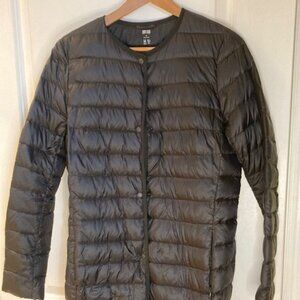 Uniqlo down jacket, black, crew neck, size M